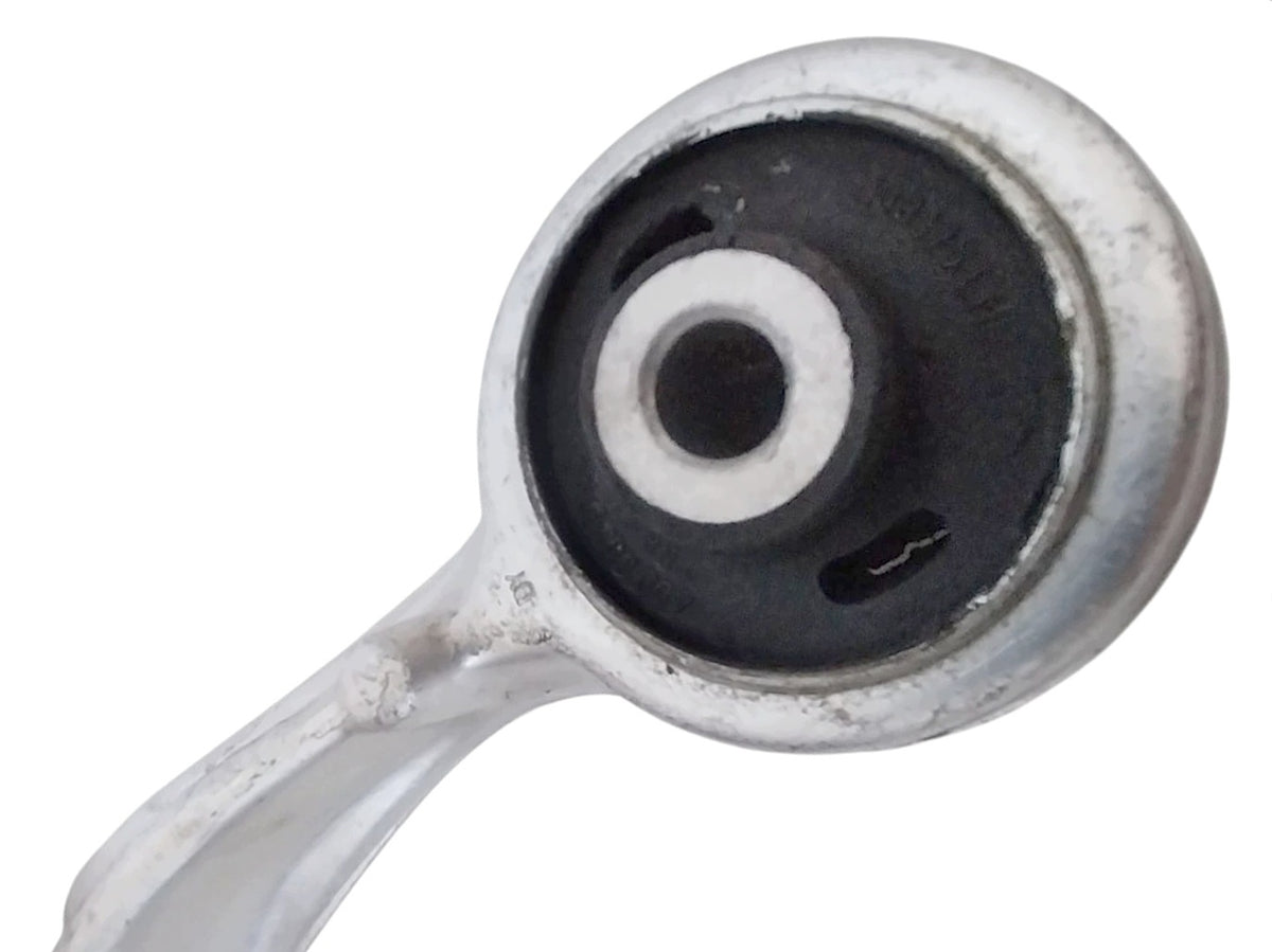 WAHACZ PRZÓD PRZEDNI GÓRA PRAWY AUDI A4 B5 A6 C5 VW PASSAT B5FL 4D0407510D