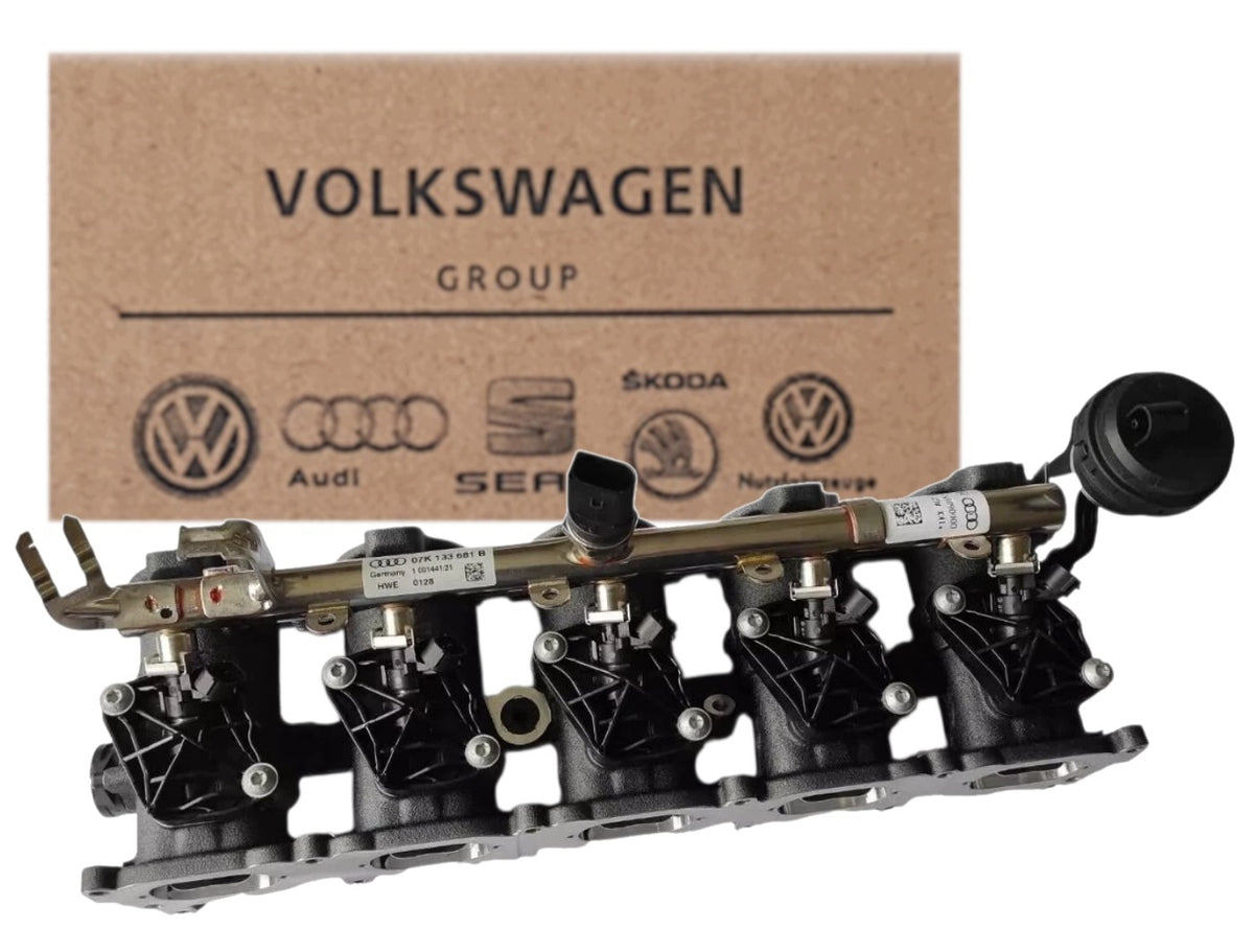 ORYGINALNY KOLEKTOR SSĄCY 07K133223AP + 07K133681B LISTWA WTRYSKOWA VW 2.5