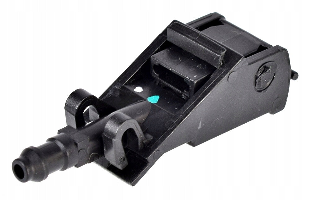 DYSZA SPRYSKIWACZA SZYBY VW PASSAT B5 / B5FL 96-04