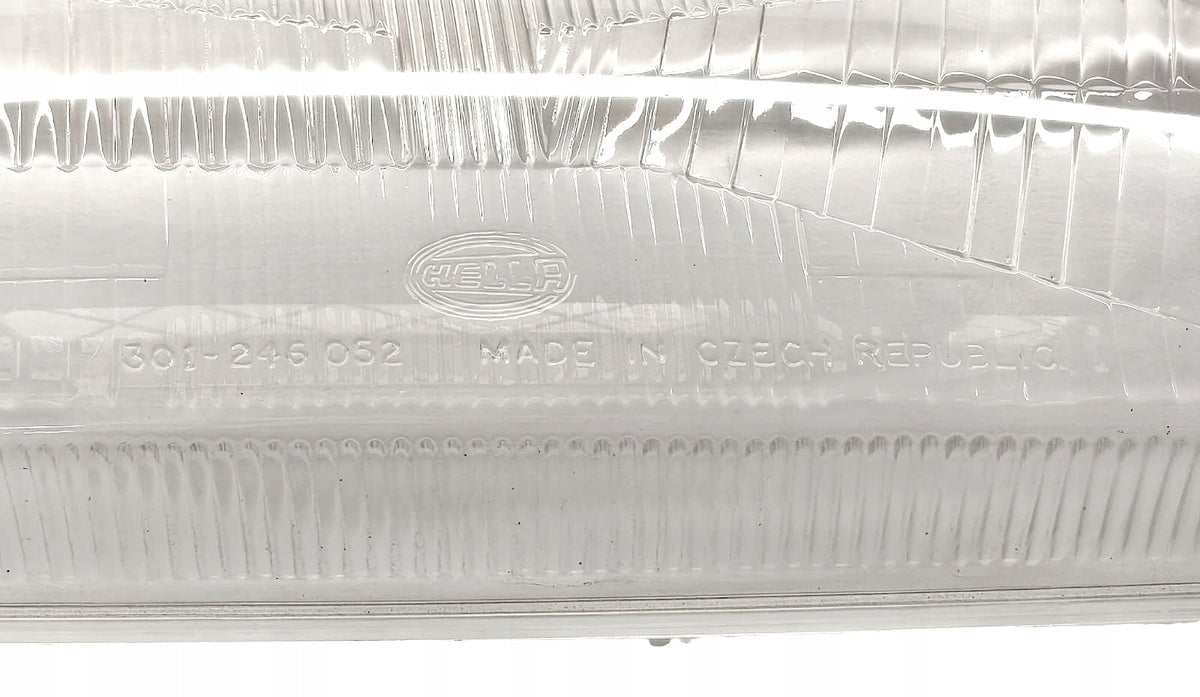 SZKŁO KLOSZ LAMPY REFLEKTORA PRAWY SKODA FELICIA FELICJA 301-246 052 NOWY