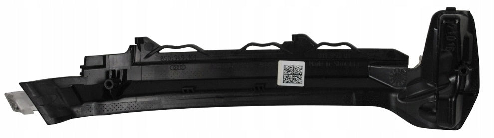 KIERUNKOWSKAZ LUSTERKA LEWY AUDI TT R8 8S0949101