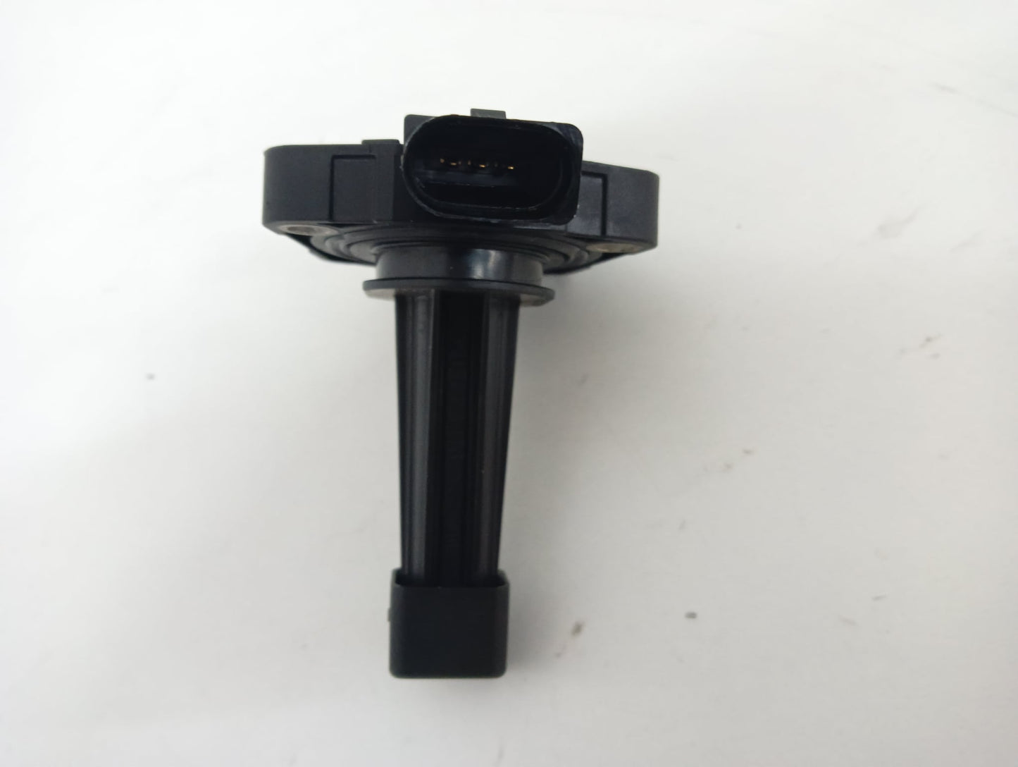 CZUJNIK POZIOMU OLEJU 03F907660E VW SKODA AUDI A3 8V A4 B8 A6 C7 1.8 2.0