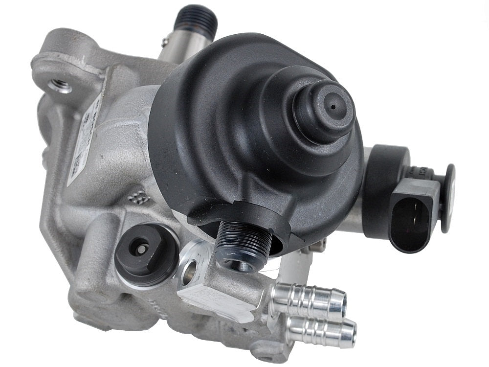 POMPA WTRYSKOWA AUDI 04L130755D 0445010537 2.0TDI