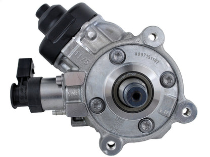 POMPA WTRYSKOWA AUDI 04L130755D 0445010537 2.0TDI
