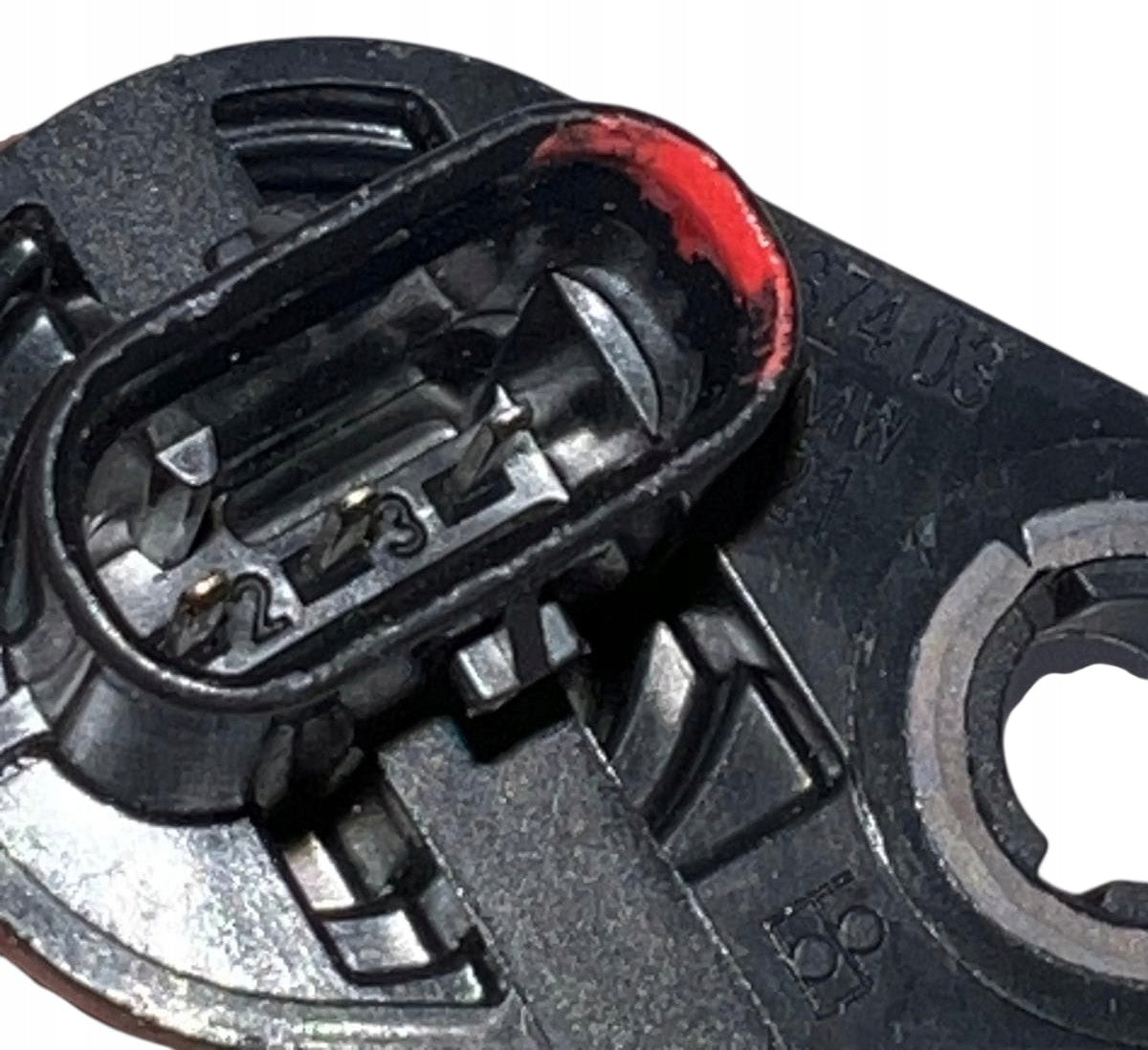 ORYGINALNY CZUJNIK WAŁKA ROZRZĄDU BMW OE 13627633958 1 F20 F21 / 3 F30 F31