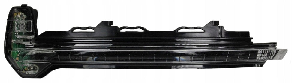 KIERUNKOWSKAZ LUSTERKA LEWY AUDI TT R8 8S0949101