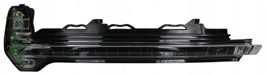 KIERUNKOWSKAZ LUSTERKA LEWY AUDI TT R8 8S0949101